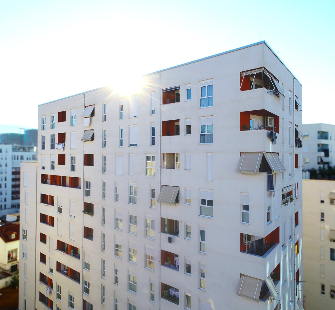 Lyra Building
