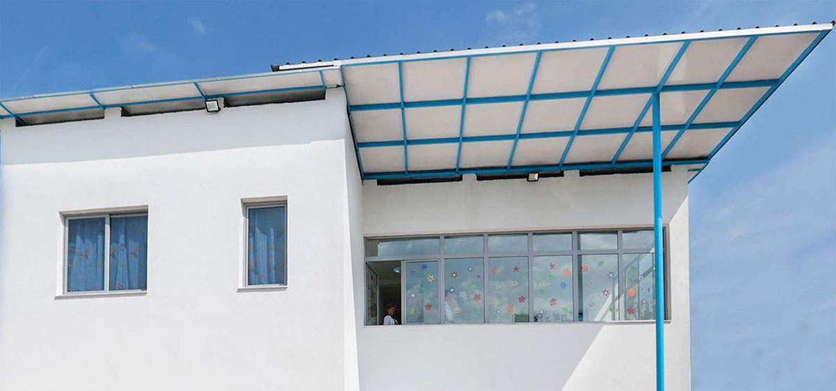 Kopshti Pinoku Kontakt