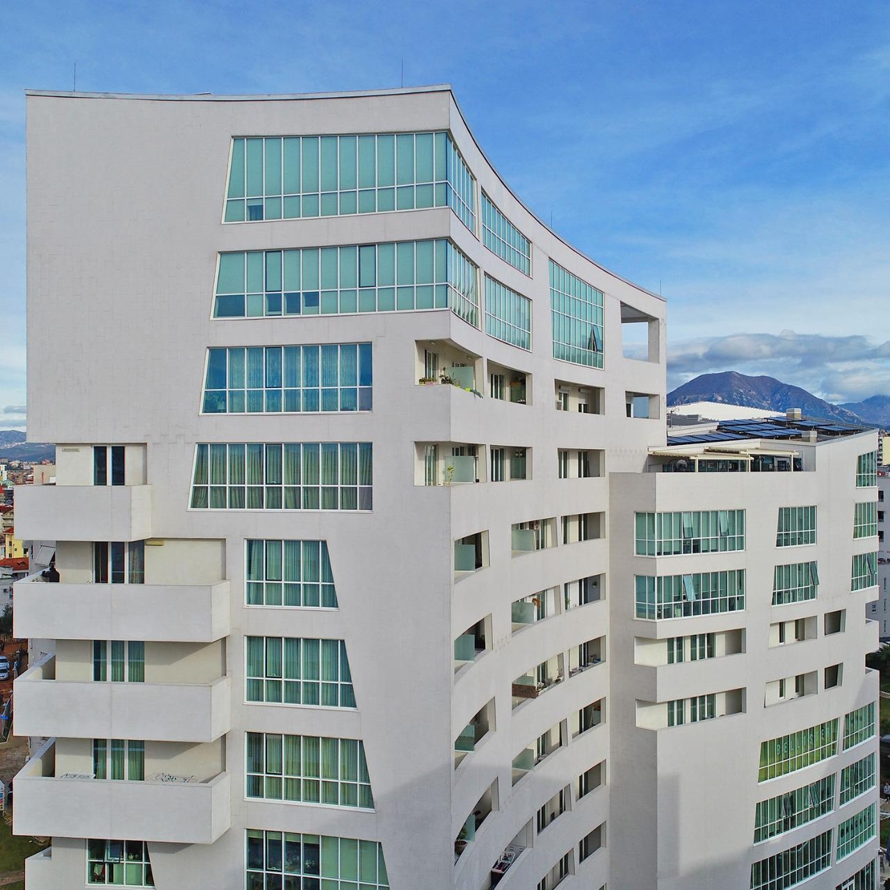 Apartament ne shitje ne Tirane  Apartament 1+1 , 2+1 , 3+1 ne shitje ne Tirane , rezidenca Mangalem 21 , Ali Demi ‼️  Apartament duke filluar nga 25000 euro.   0685300167